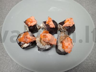 Rulonai su džiovintu menkiu ir omletu Žingsnis 10