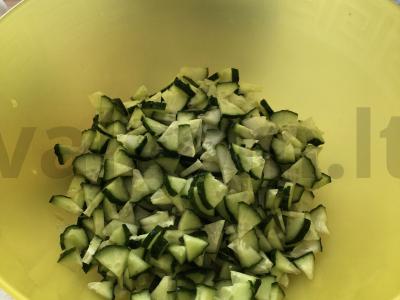 Salotos su ivasi ir kiaušiniu Žingsnis 1