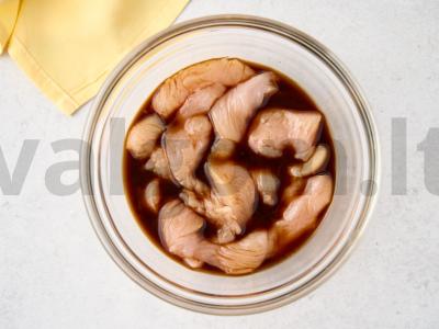 Lengvi springiniai ritinėliai su krevetėmis ir grybais Žingsnis 2