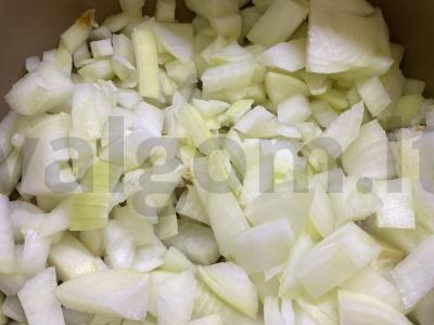 Vištienos plovas su prieskoniais Žingsnis 4