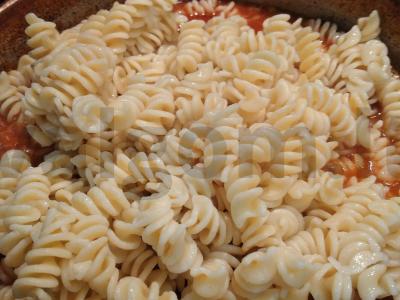 Skani makaronai su konservuotu vištiena Žingsnis 6