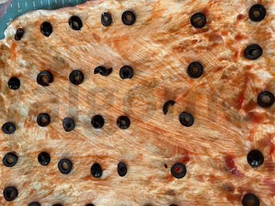 Pica „Asorti“ su kietu sūriu Žingsnis 2