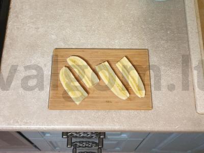 Kepti bananai ryžių popieriuje Žingsnis 1