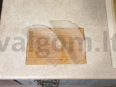 Kepti bananai ryžių popieriuje Žingsnis 3