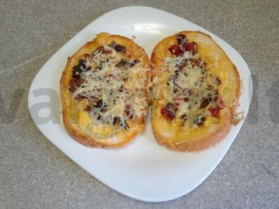 Skrebučiai su pievagrybiais, paprikomis ir sūriu Žingsnis 10