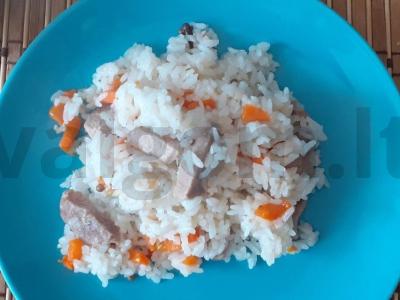 Aromatingas ryžiai su kiauliena ir daržovėmis pagrindine nuotrauka