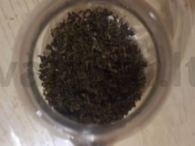 Žaliasis arbata su citrina ir mandarinais Žingsnis 1