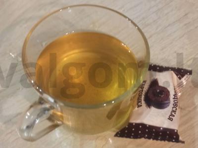 Žaliasis arbata su citrina ir mandarinais pagrindine nuotrauka