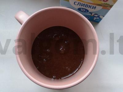 Puodelio pyragas su kakava Žingsnis 4