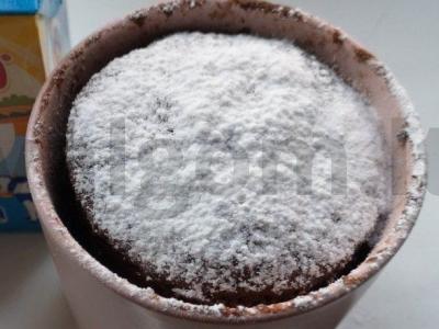 Puodelio pyragas su kakava pagrindine nuotrauka