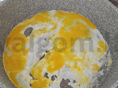 Kiaušinienė su jalapeño pipirais Žingsnis 1