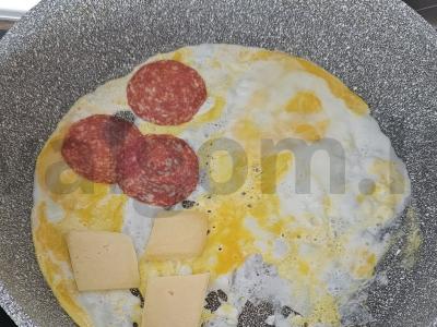 Kiaušinienė su jalapeño pipirais Žingsnis 2