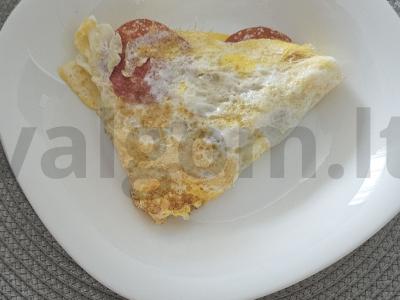 Kiaušinienė su jalapeño pipirais pagrindine nuotrauka