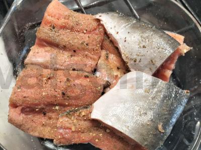 Aromatinga silpnai sūdyta lašiša Žingsnis 4