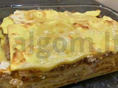 Lasagna su muskato riešutu pagrindine nuotrauka