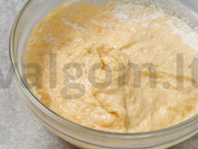 Pyragas su bulvėmis ir žuvų konservais Žingsnis 2