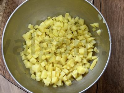 Kampinės bandelės su mielių tešla, bulvėmis ir faršu Žingsnis 3