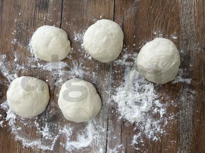 Kampinės bandelės su mielių tešla, bulvėmis ir faršu Žingsnis 9