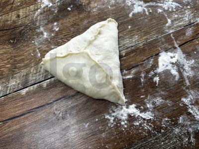 Kampinės bandelės su mielių tešla, bulvėmis ir faršu Žingsnis 12