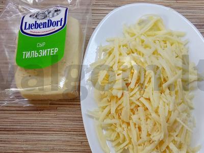 Pica su sūriu ir varške Žingsnis 6