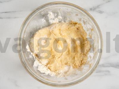 Tortas „Kreščiatyj jar“ su beze Žingsnis 7