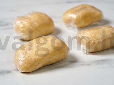 Tortas „Kreščiatyj jar“ su beze Žingsnis 8