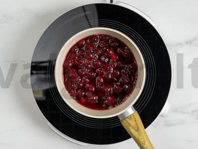 Tortas „Girtas vyšnias“ Žingsnis 3