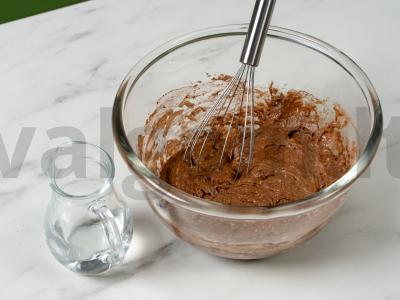 Tortas „Girtas vyšnias“ Žingsnis 8