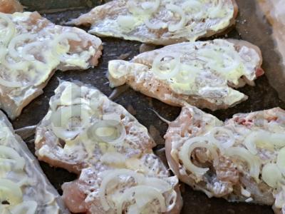 Vištienos krūtinėlė po sūrio apsiaustu Žingsnis 4