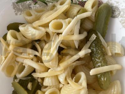 Makaronai su marinuotais agurkais grietinėlės padaže Žingsnis 5