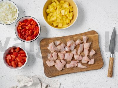 Raudonos lęšiai su vištiena Žingsnis 1