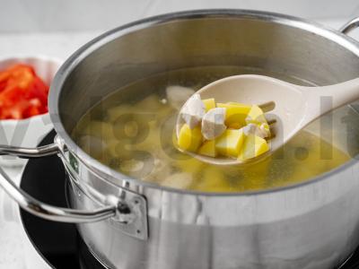 Raudonos lęšiai su vištiena Žingsnis 3