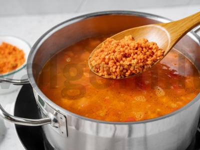 Raudonos lęšiai su vištiena Žingsnis 6