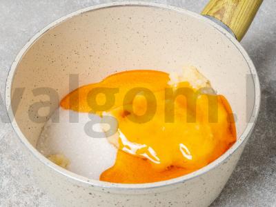 Kalėdų sausainiai Žingsnis 1