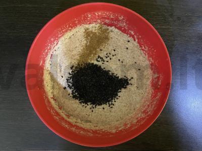 Žalios grikių duona su juodaisiais sezamais Žingsnis 4