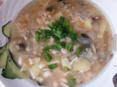 Vegetariškas pupelių sriuba su grybais Žingsnis 5