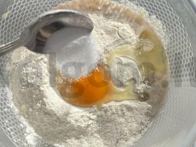 Bananų blynai be cukraus Žingsnis 5