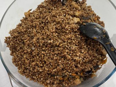 Grikių košė su miško grybais ir kiauliena orkaitėje Žingsnis 8