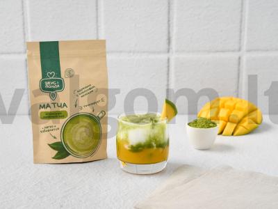 Šaltas matcha su mangais ir vanile pagrindine nuotrauka