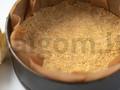 Tortas su braškių musu Žingsnis 3