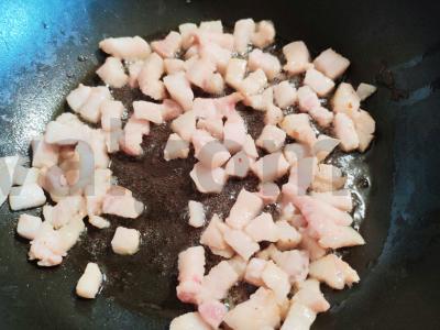 Patingėlių kopūstai „Kish-mish“ Žingsnis 1