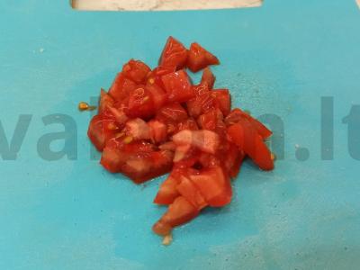 Tortilijos su sūriu, dešra ir pomidoru Žingsnis 2