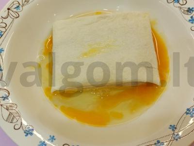 Tortilijos su sūriu, dešra ir pomidoru Žingsnis 4