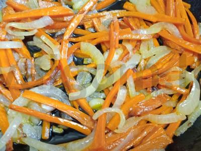 Plovas su vištienos širdelėmis ir basmati ryžiais Žingsnis 3