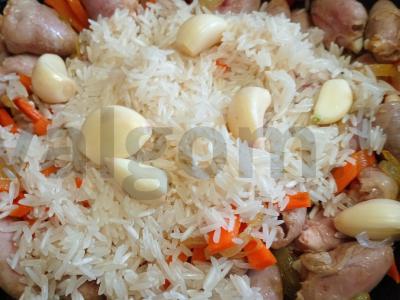 Plovas su vištienos širdelėmis ir basmati ryžiais Žingsnis 7