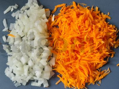 Žaliasis šaltibarščiai su vištienos filė Žingsnis 1