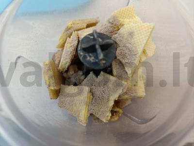 Vafliniai saldainiai su graikiniais riešutais Žingsnis 2