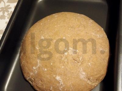 Viso grūdo kvietinis duona ant rugių raugos Žingsnis 5