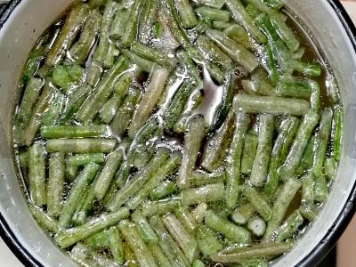 Žirnių sriuba su pupelėmis ir paprikomis Žingsnis 5