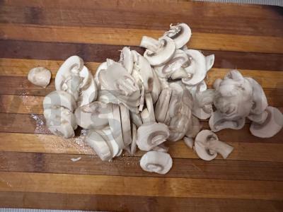 Karšis, įdarytas grybais grietinėlėje Žingsnis 1